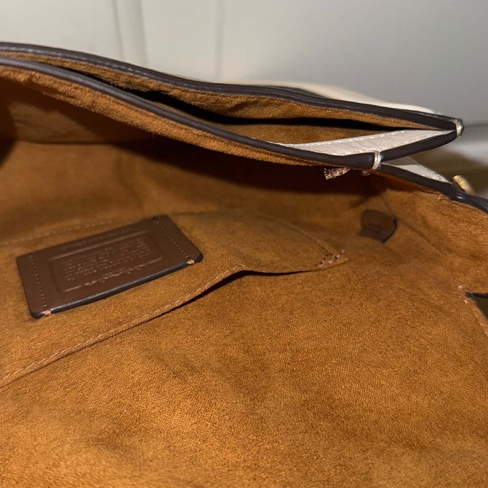Coach Beige Crossbody Bag - Picture 6 of 7